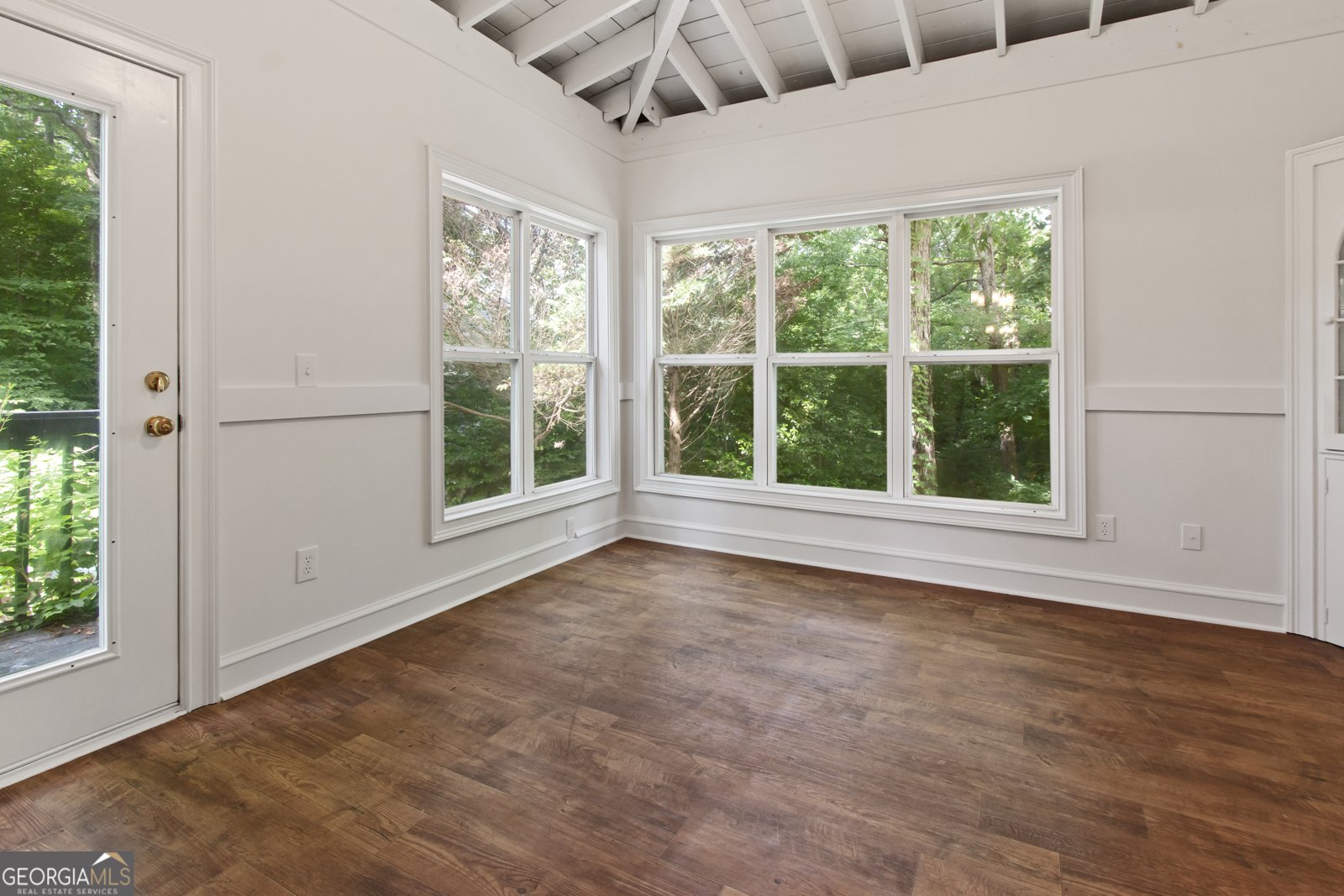 1593 Walkway Court Lilburn - Photo 24