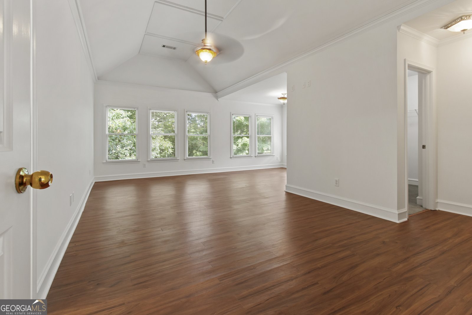 1593 Walkway Court Lilburn - Photo 32