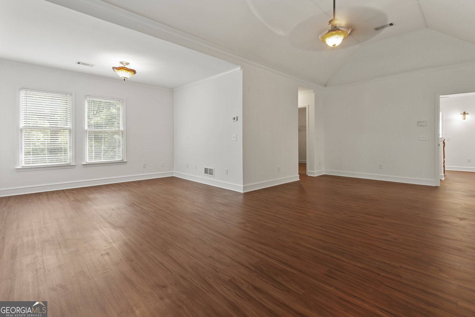 1593 Walkway Court Lilburn - Photo 33