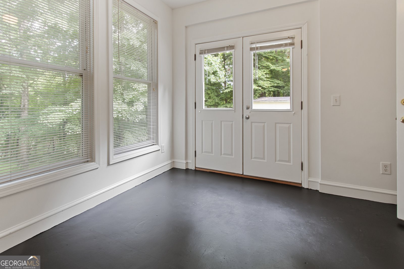 1593 Walkway Court Lilburn - Photo 56
