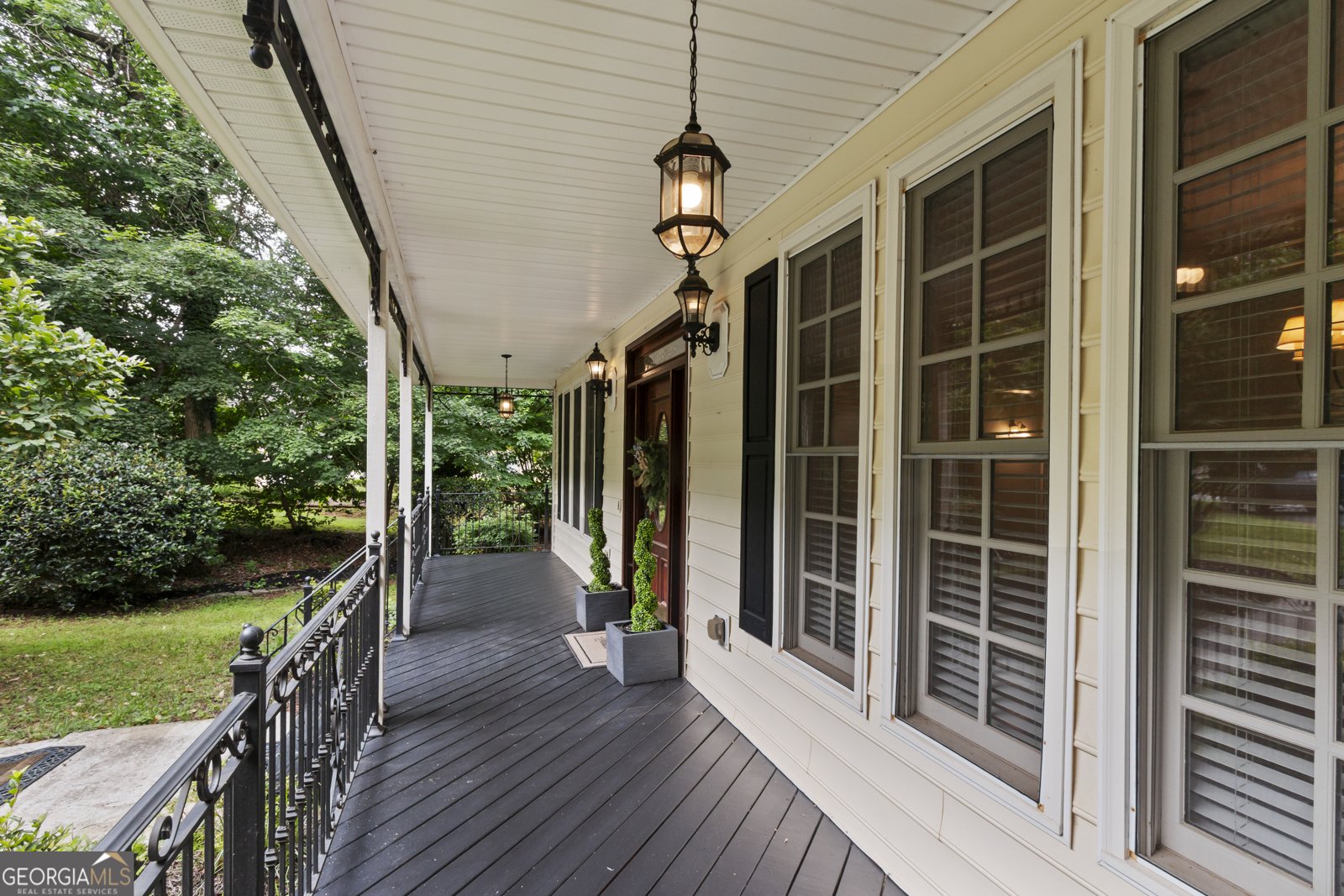 1593 Walkway Court Lilburn - Photo 6
