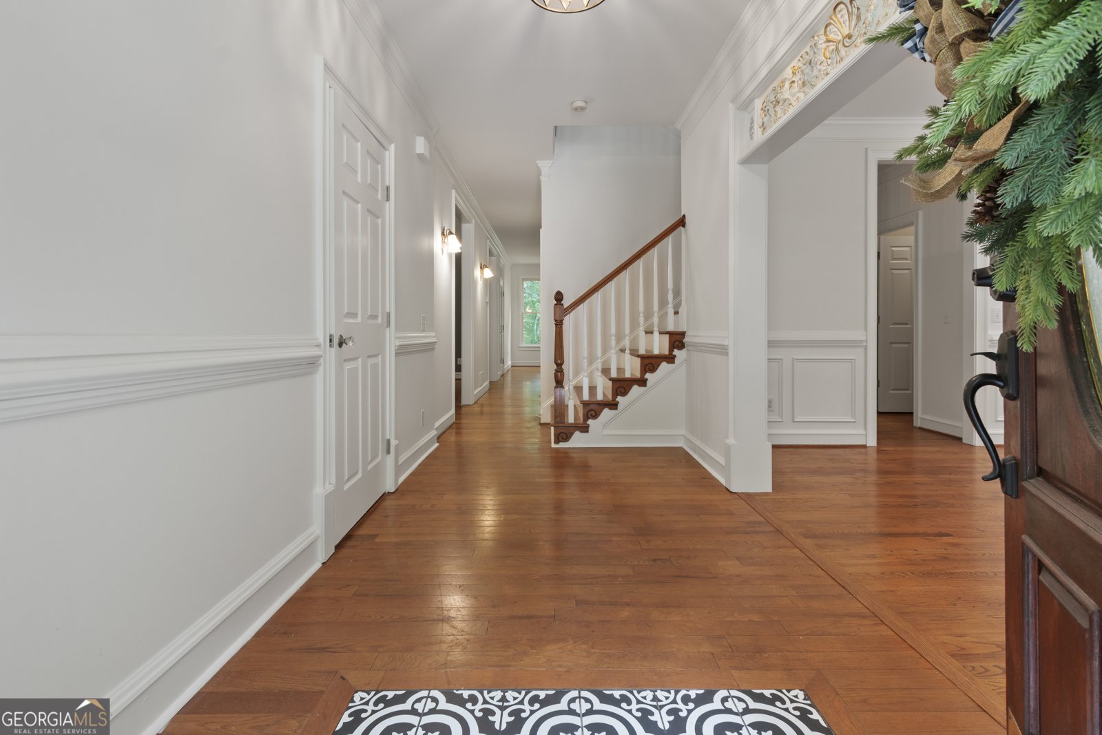 1593 Walkway Court Lilburn - Photo 7