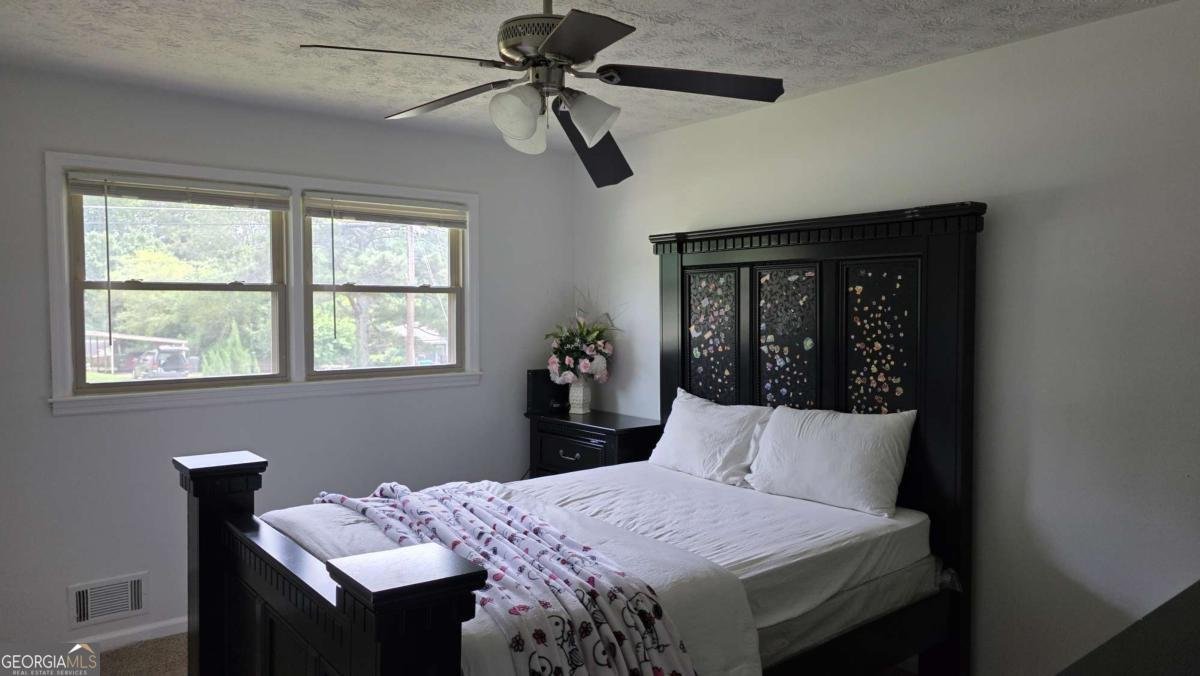 5201 Vivid Drive Stone Mountain - Photo 14