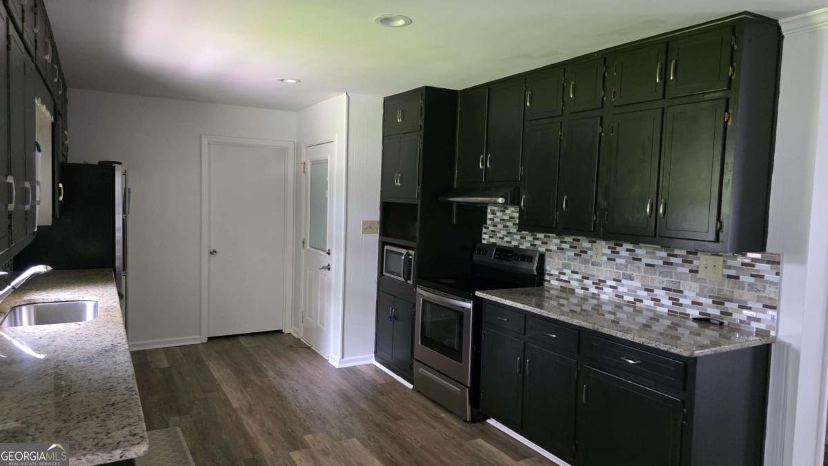 5201 Vivid Drive Stone Mountain - Photo 7
