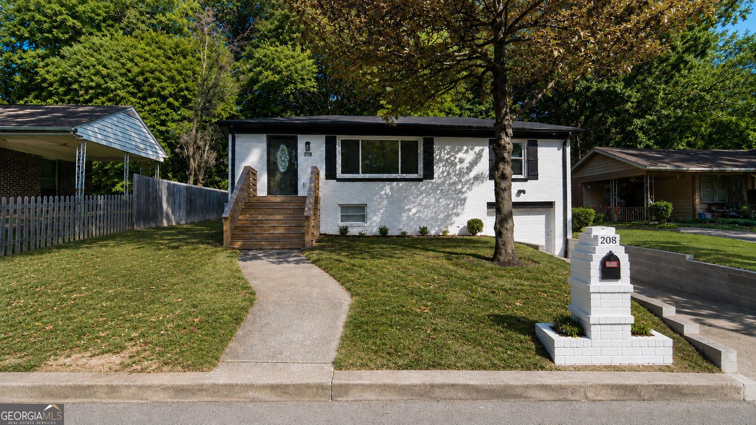 208 Silver Springs Circle Atlanta - main photo