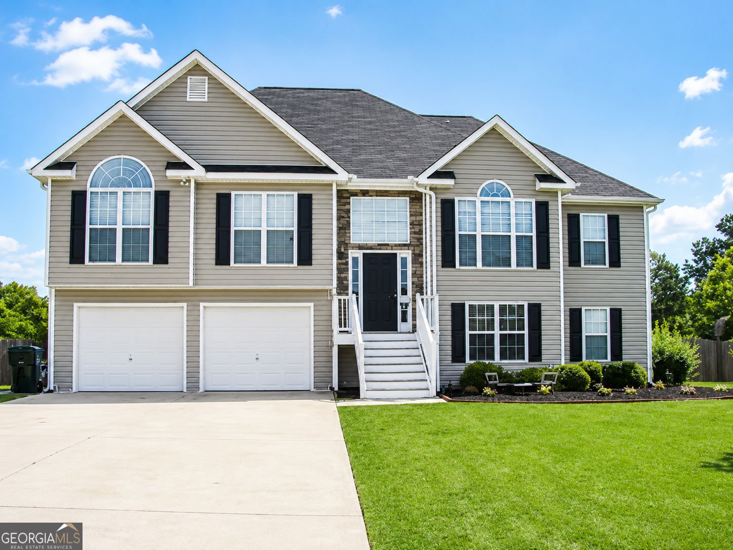 247 Anita Drive Powder Springs - main photo