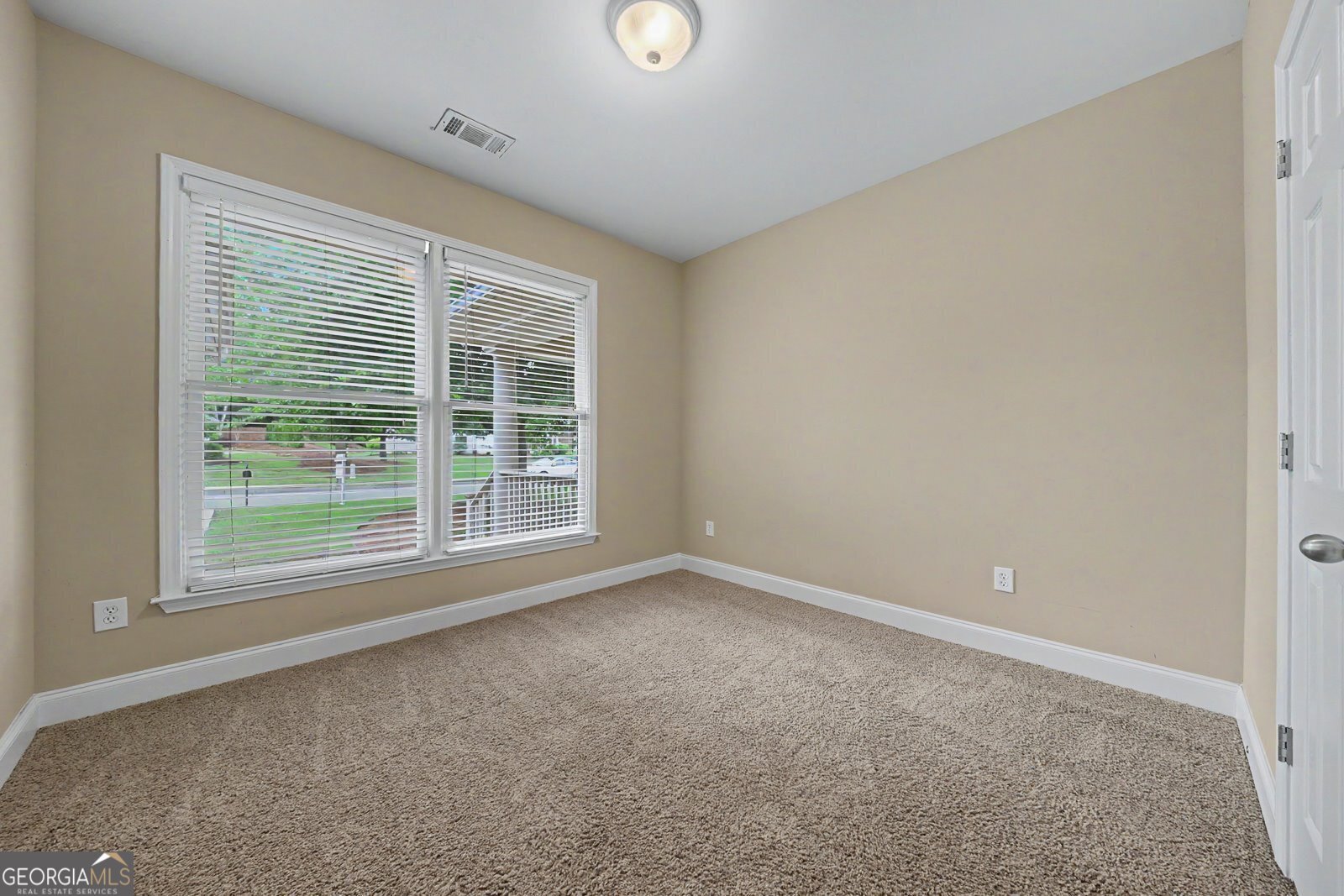 144 Newcastle Walk Woodstock - Photo 26