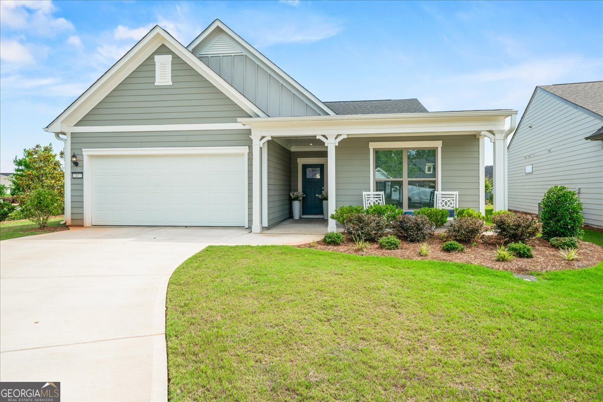 2457 Naples Street Hoschton - main photo