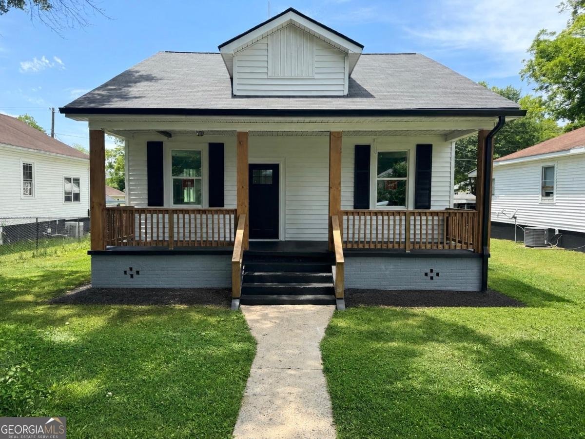 29 Akron Street Cartersville - main photo