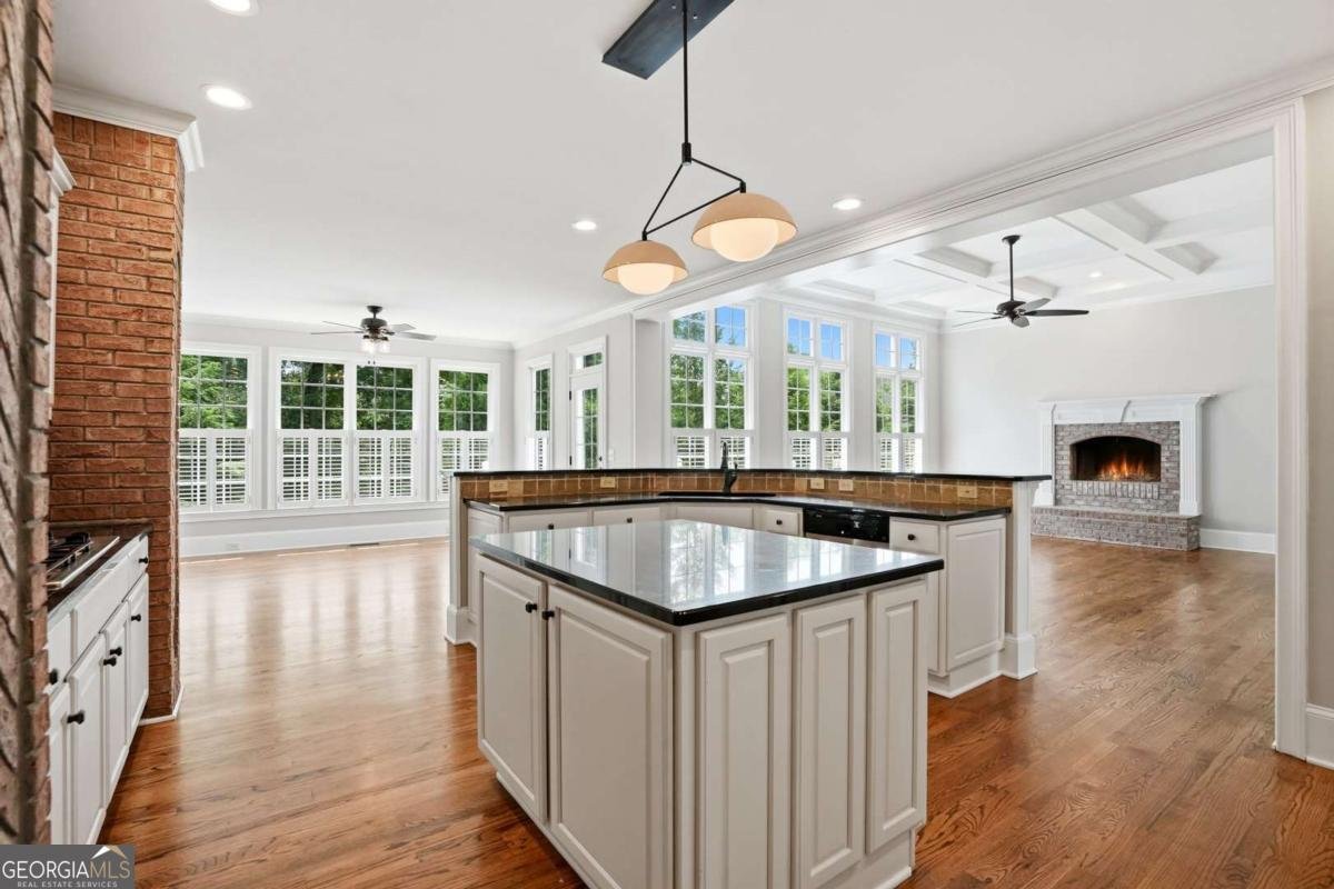315 Lake Bend Court Milton - Photo 13