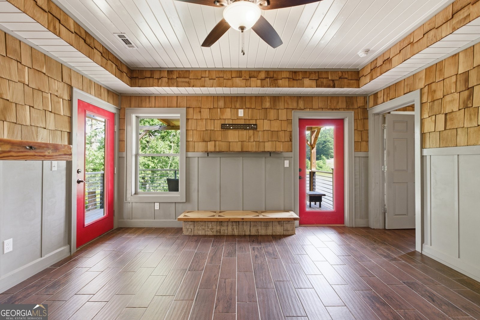 456 Oak Springs Road Clarkesville - Photo 11