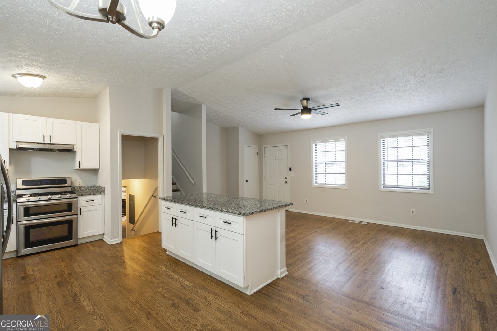 2423 Falcon Court Lawrenceville - Photo 10