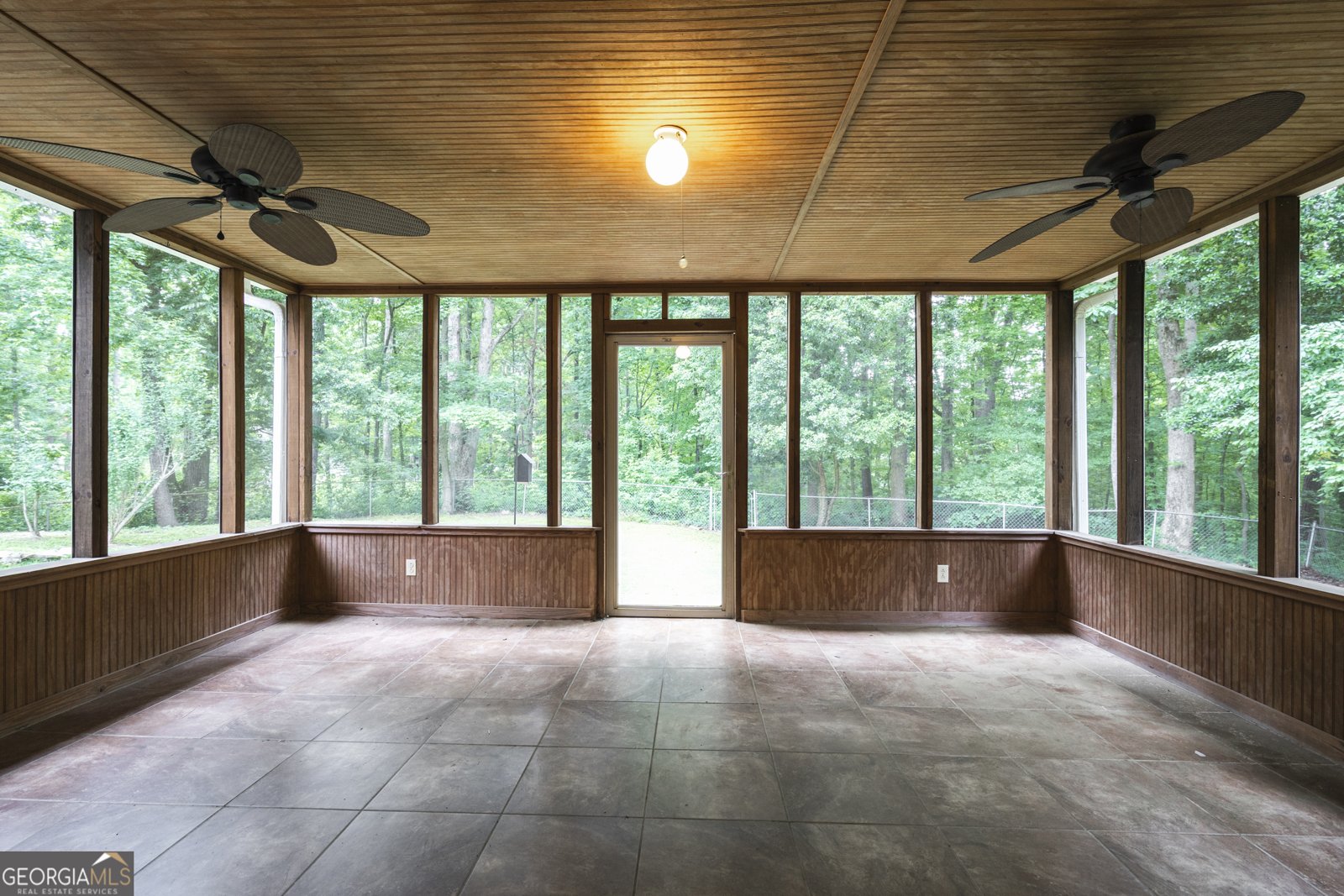 2423 Falcon Court Lawrenceville - Photo 32