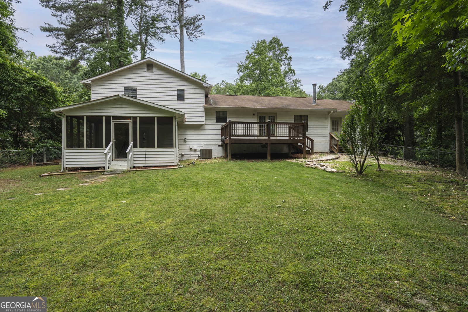 2423 Falcon Court Lawrenceville - Photo 35