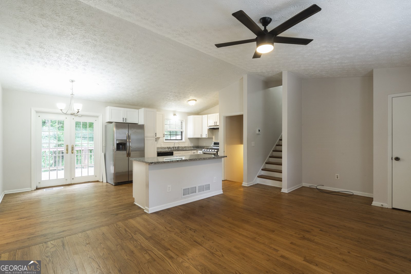 2423 Falcon Court Lawrenceville - Photo 8