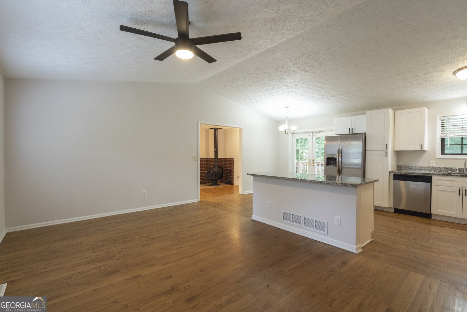 2423 Falcon Court Lawrenceville - Photo 9