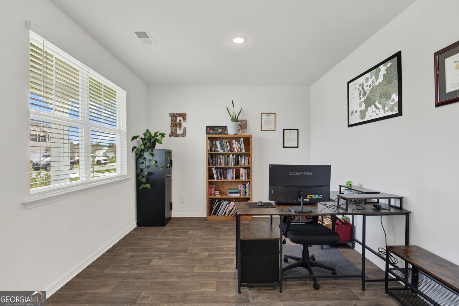 381 Hogan Drive Richmond Hill - Photo 6