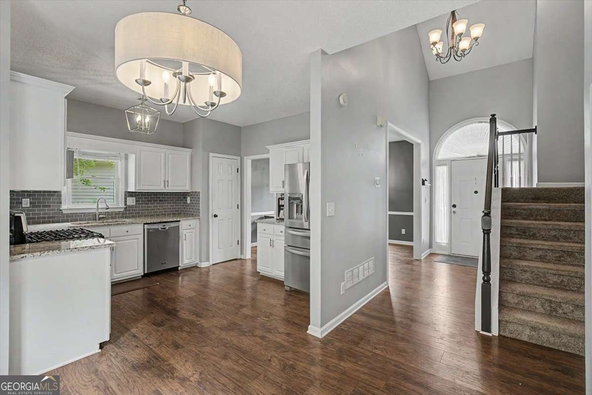 4057 Glenlake Trace NW Kennesaw - Photo 8