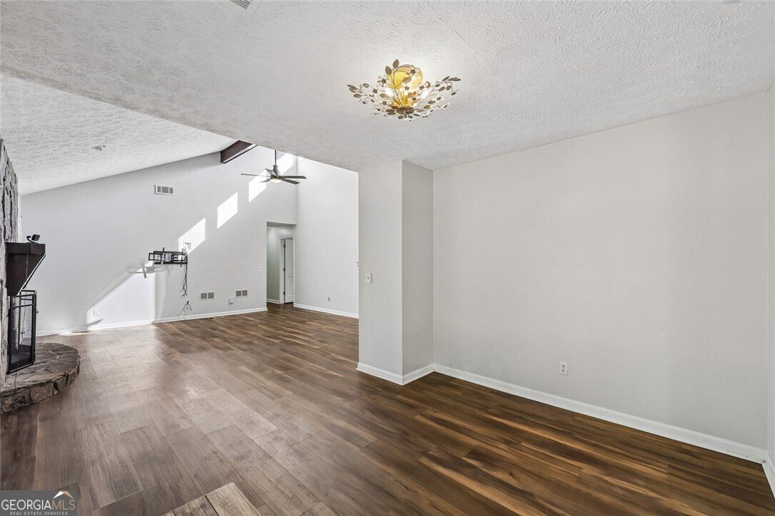 357 Shire Way Lawrenceville - Photo 10