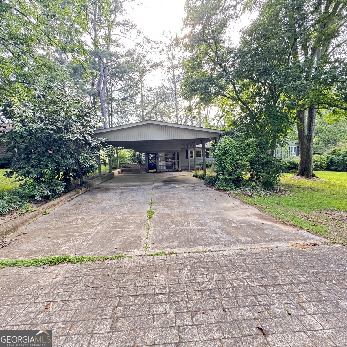 207 Iris Drive Centre - Photo 45