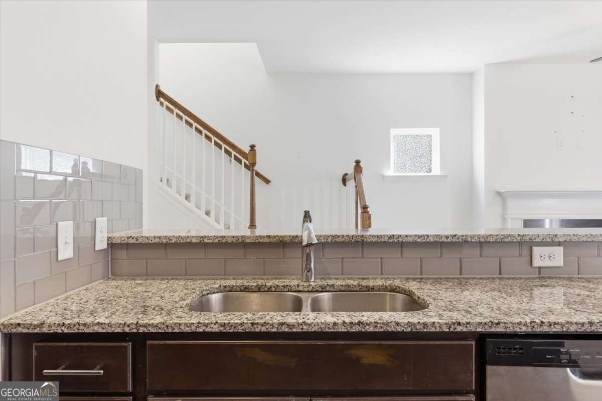 5064 Longview Walk Decatur - Photo 13