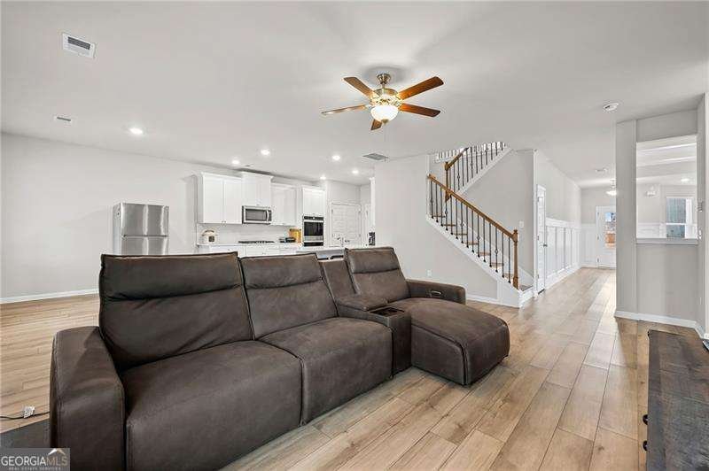 854 Orwell Drive Stockbridge - Photo 9