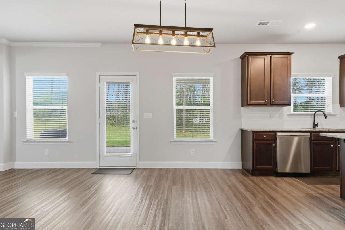 61 Village Circle Rydal - Photo 17