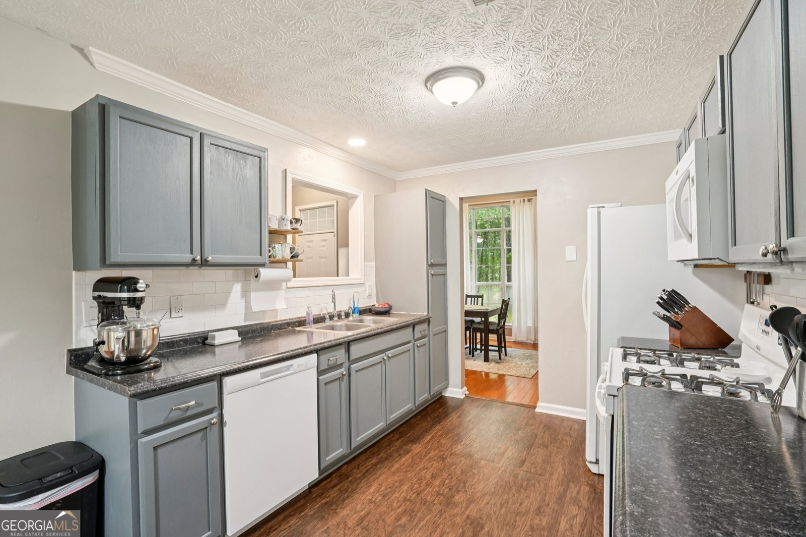 384 Marsha Way Sharpsburg - Photo 16