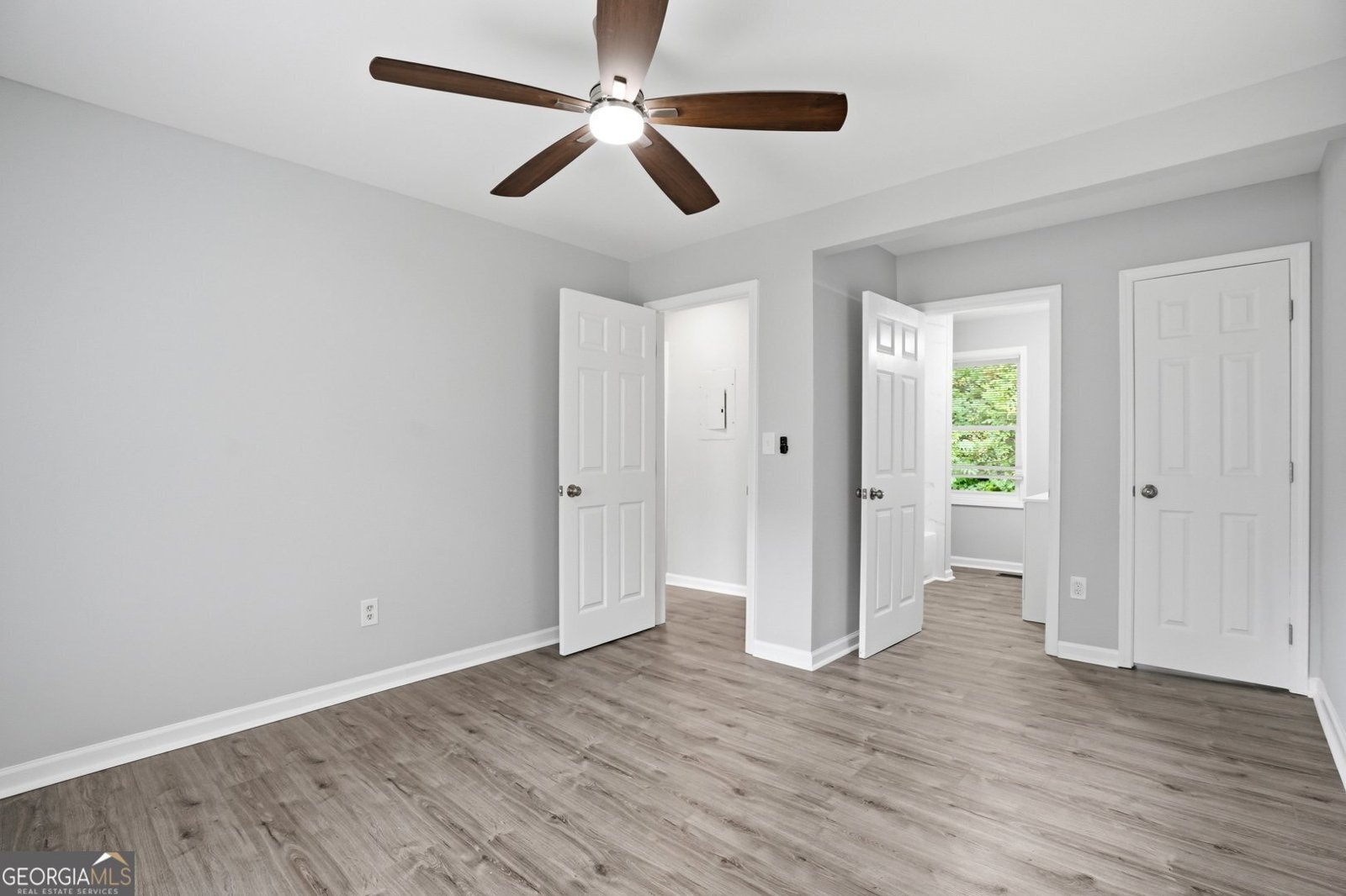 467 Park Valley Drive Atlanta - Photo 6