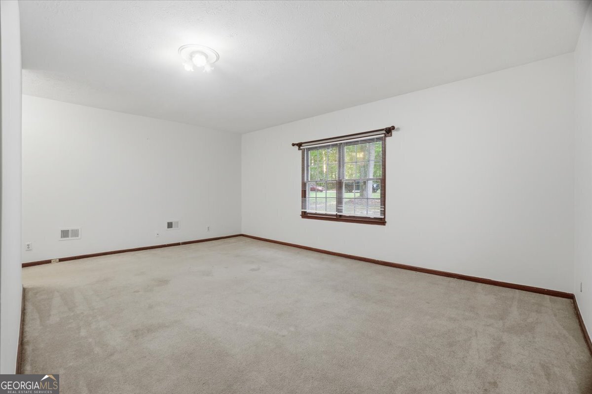 129 Diane Drive Griffin - Photo 16