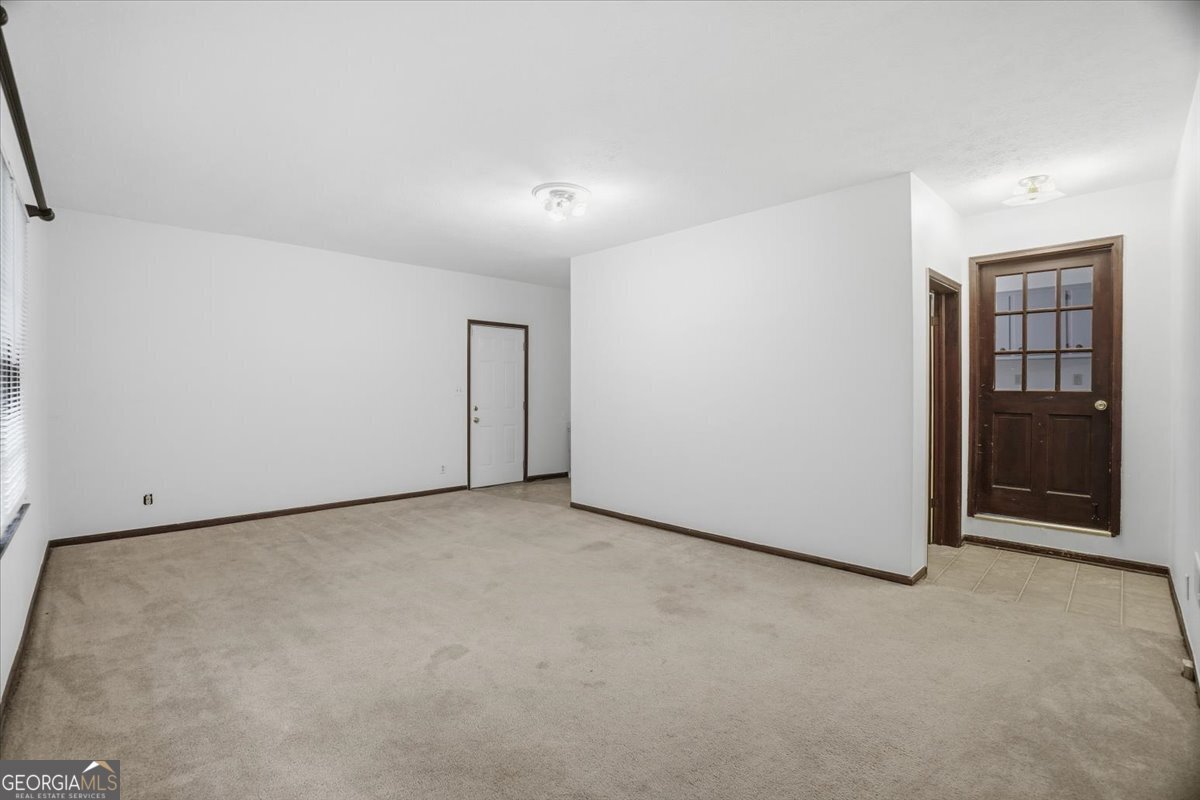 129 Diane Drive Griffin - Photo 18