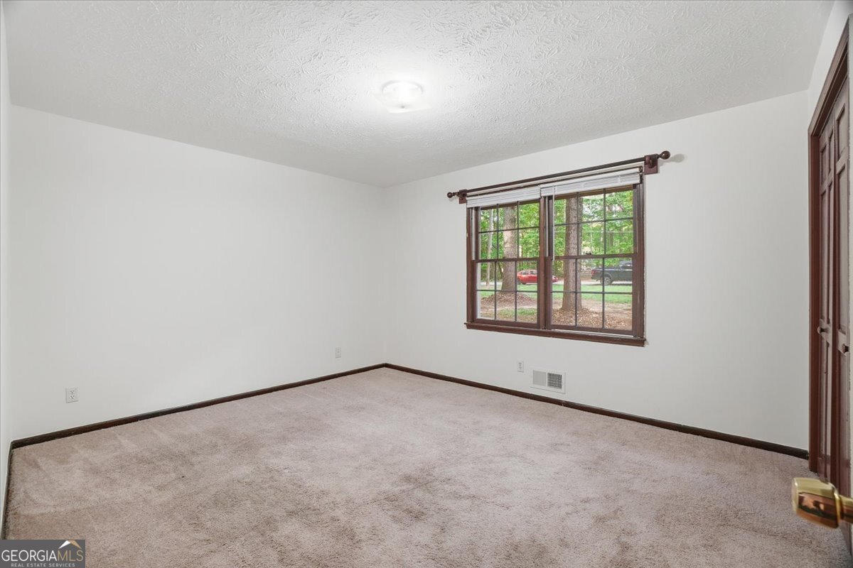 129 Diane Drive Griffin - Photo 21
