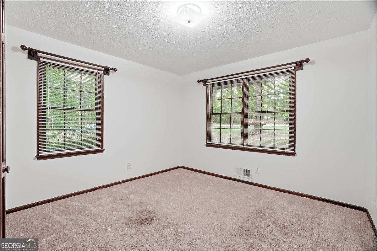 129 Diane Drive Griffin - Photo 22