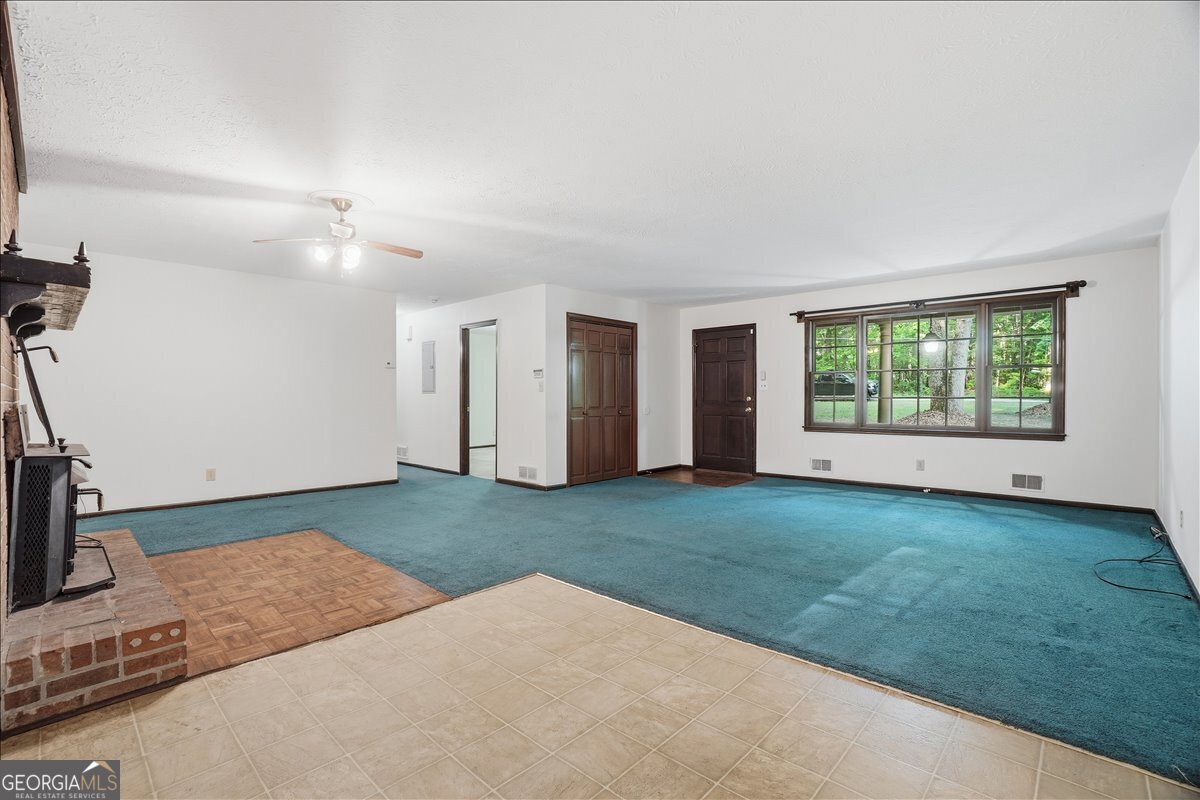 129 Diane Drive Griffin - Photo 6