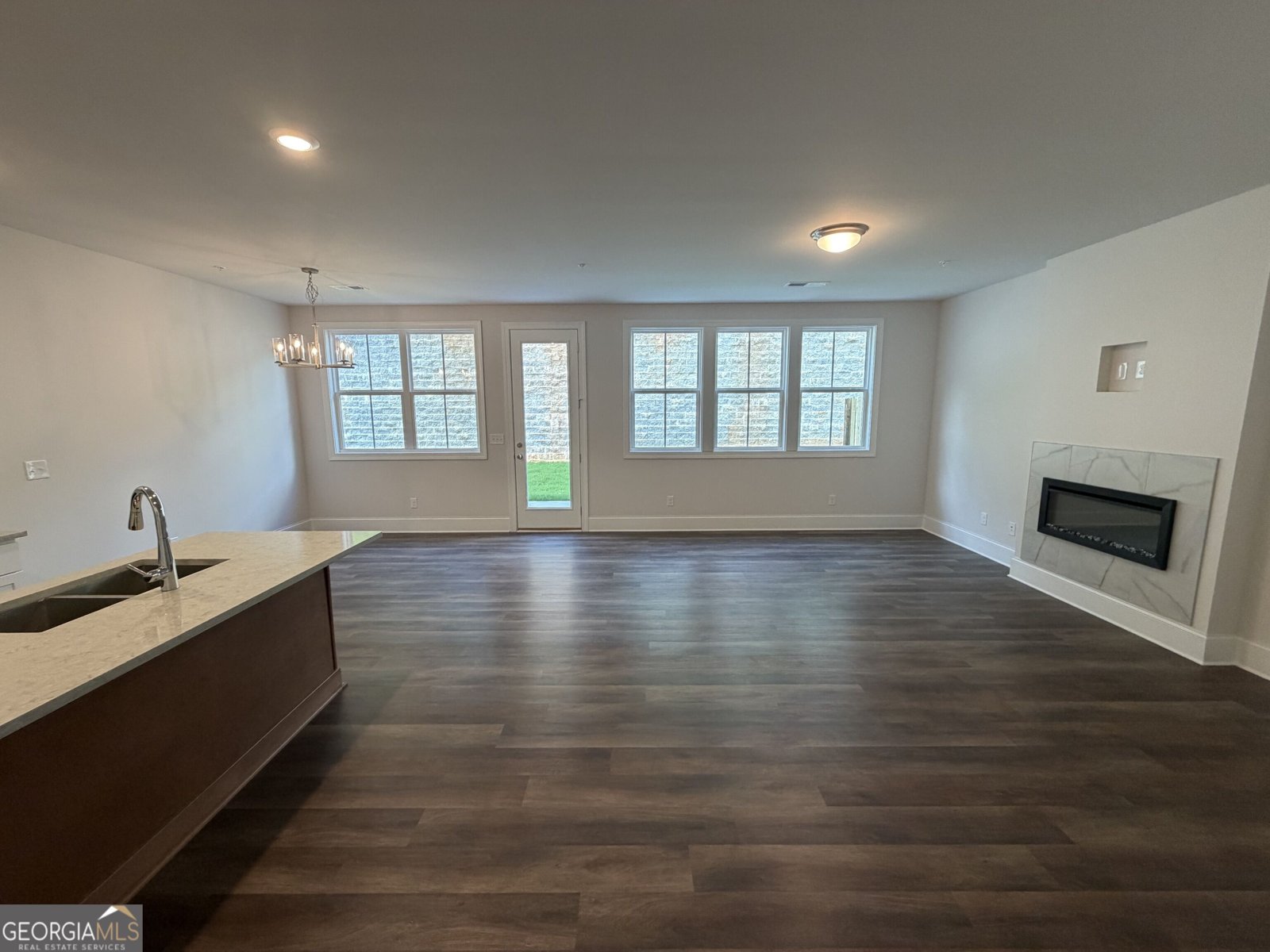 1648 Crest Creek Court Marietta - Photo 6