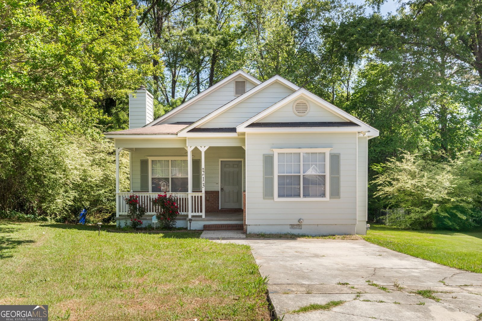 213 Parklane Court Macon - main photo