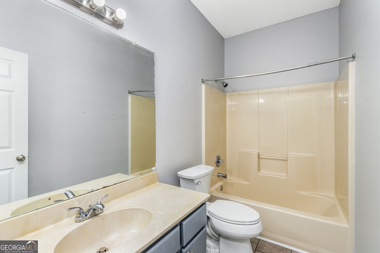 213 Parklane Court Macon - Photo 15