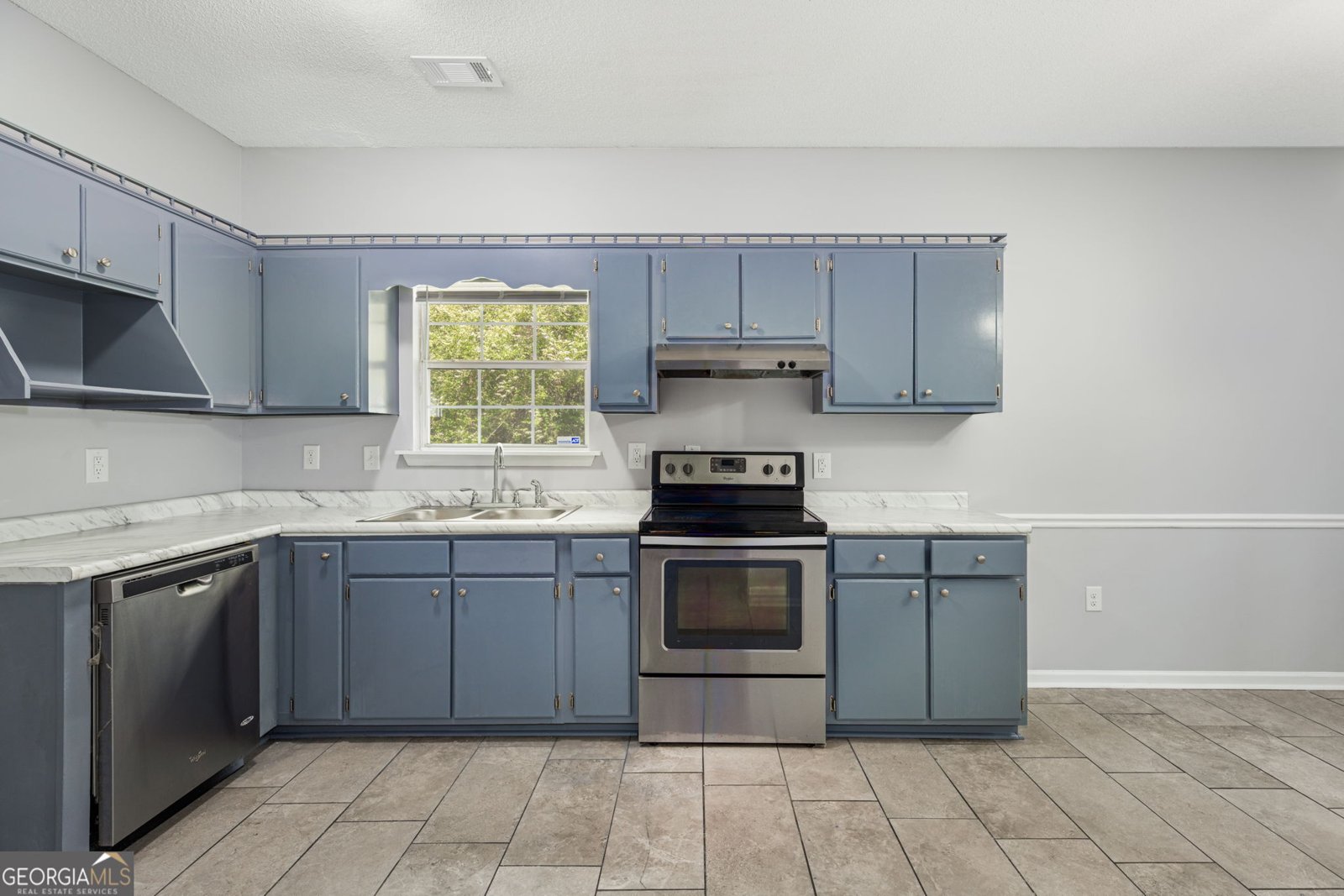 213 Parklane Court Macon - Photo 18