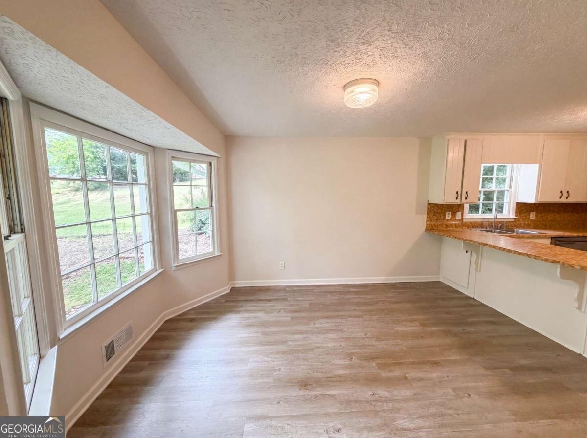 6658 Dearborn Drive Acworth - Photo 6