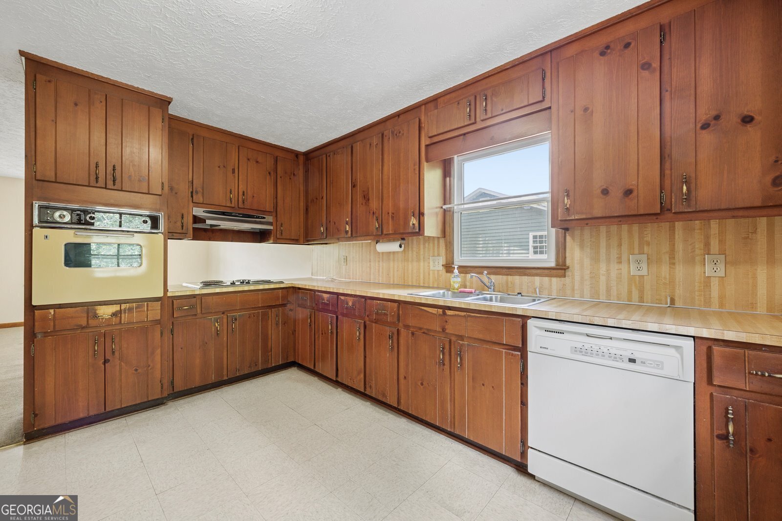549 Rivercrest Drive Woodstock - Photo 11