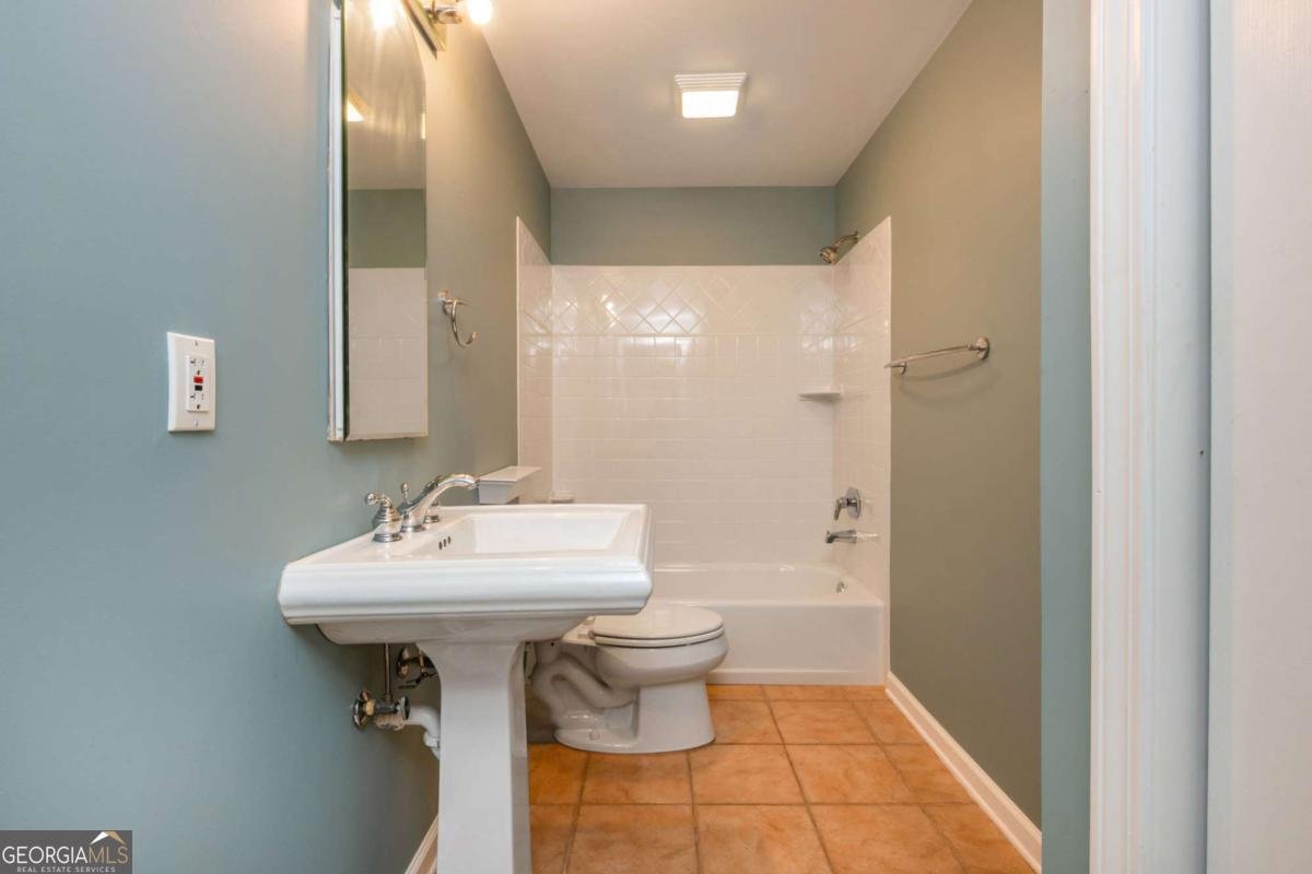 295 Devereux Downs Roswell - Photo 47