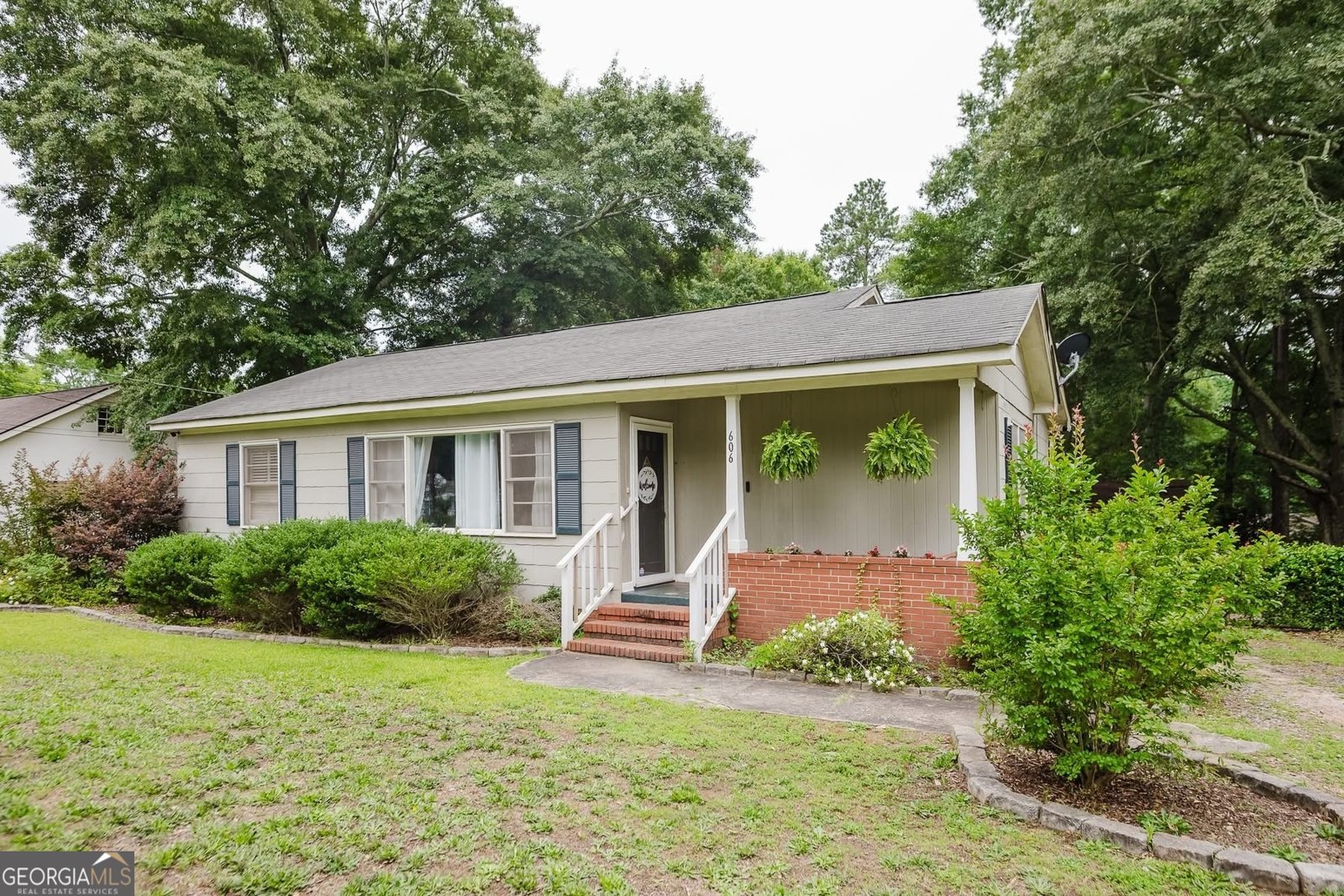 606 Spencer Street Barnesville - main photo