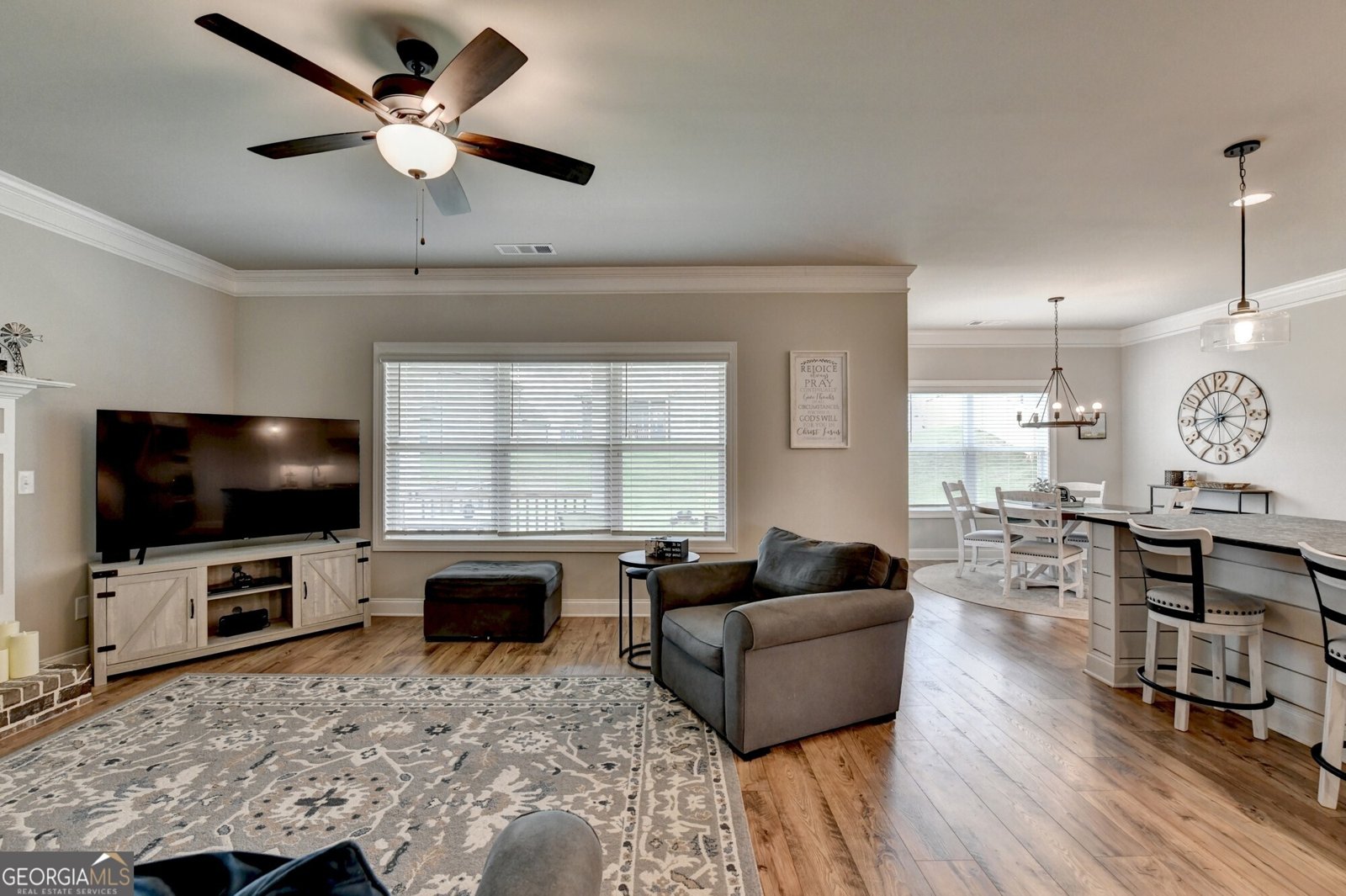 903 Calgary Court Winder - Photo 22