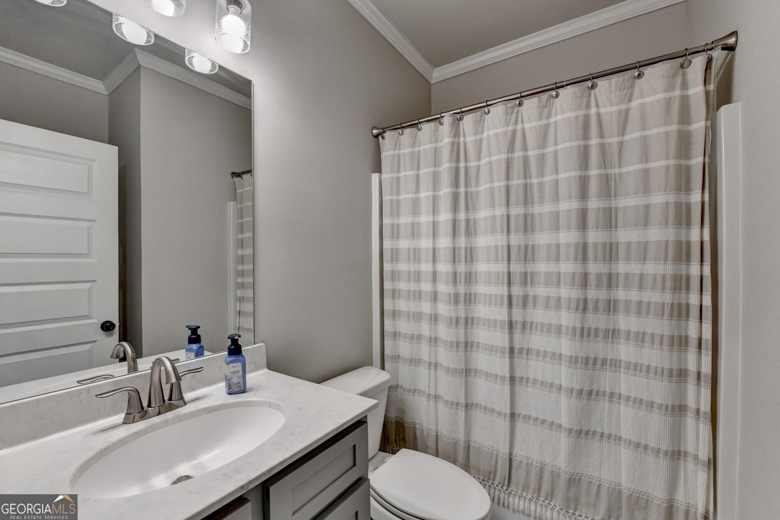 903 Calgary Court Winder - Photo 33