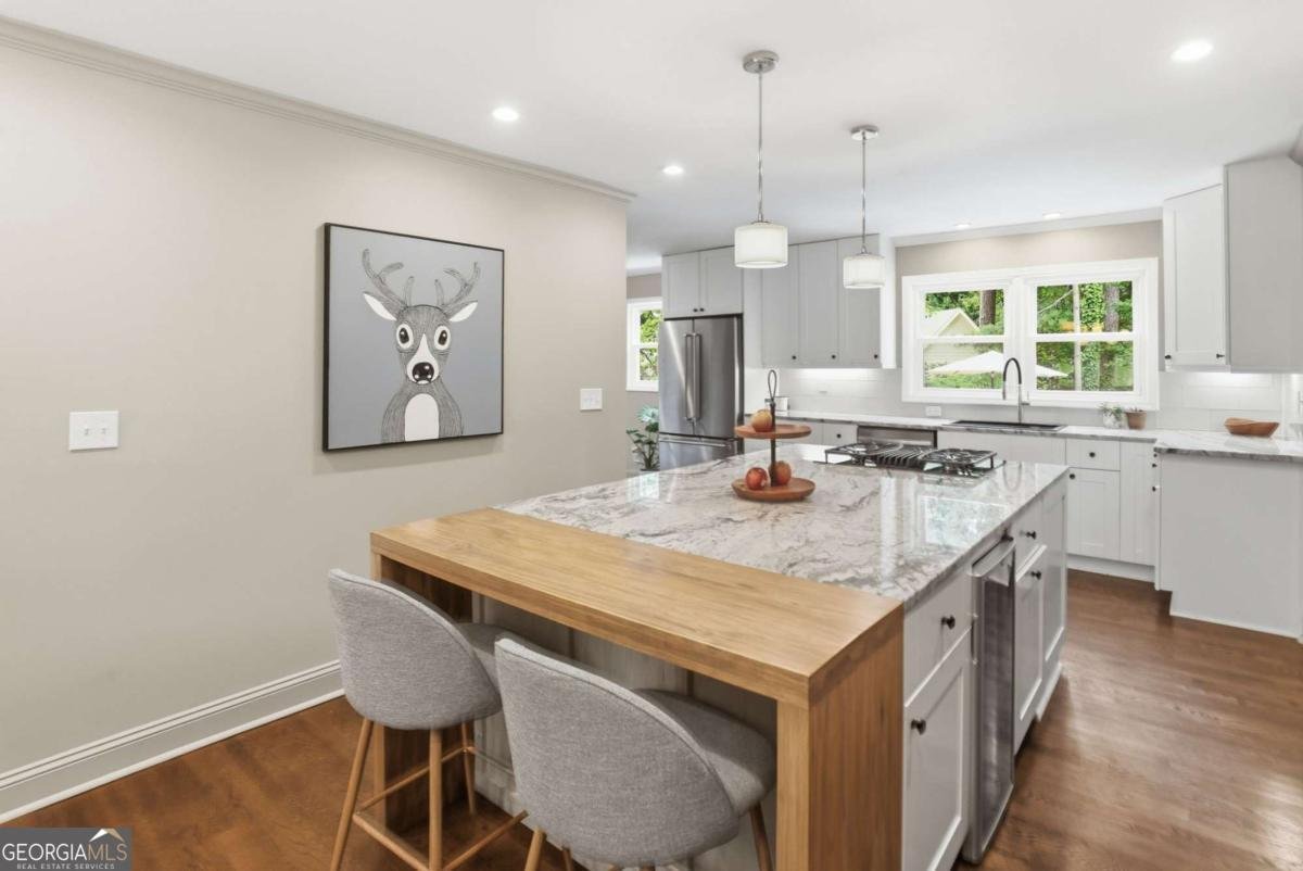 2933 Danbyshire Court Atlanta - Photo 12