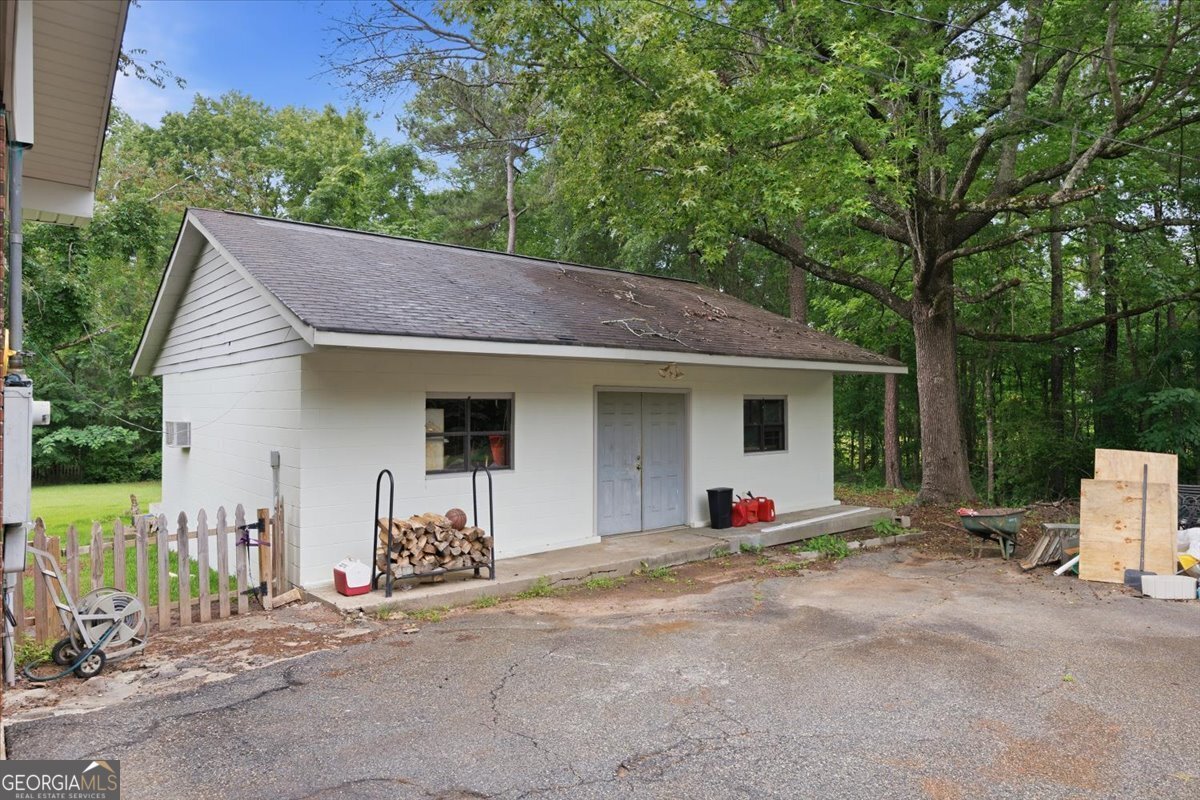 1052 Howard Roberts Road Gray - Photo 29