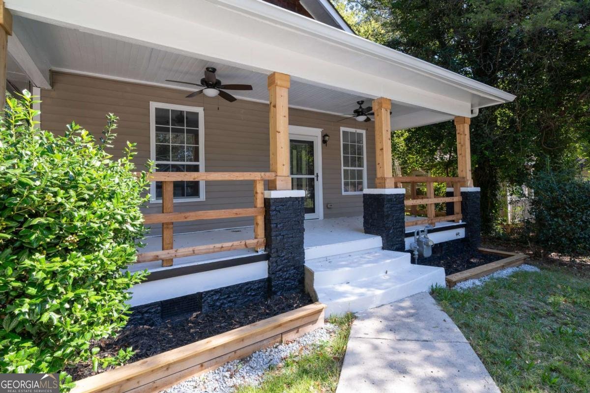 1712 Evans Drive Atlanta - main photo