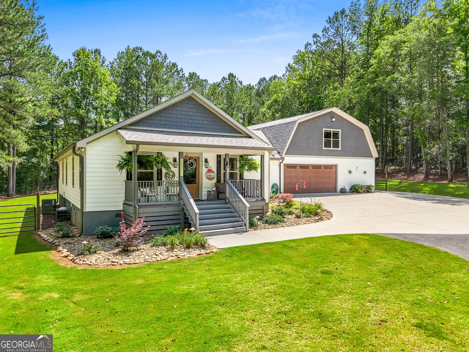 620 Rocky Creek Road Forsyth - main photo