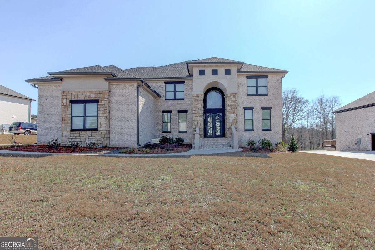 2960 Waterford Drive Conyers - main photo