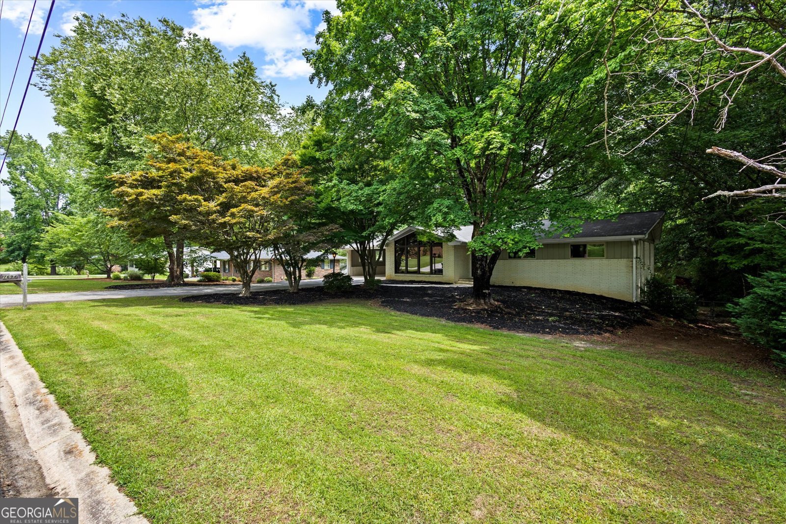 1694 Rhonda Lane Stone Mountain - Photo 11